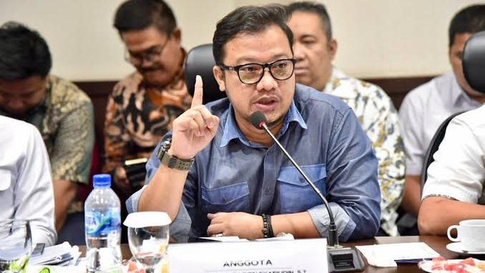 GOLKAR