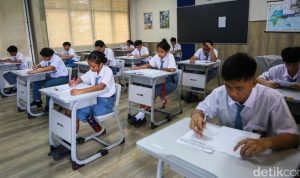 SEKOLAH