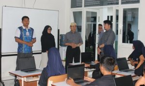 SEKOLAH